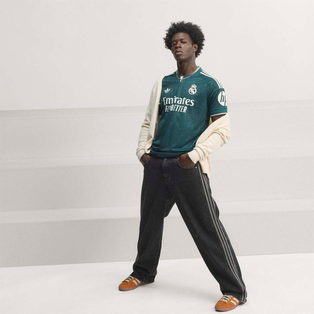 Camiseta Authentic Hombre Segunda Equipación Verde 26/27